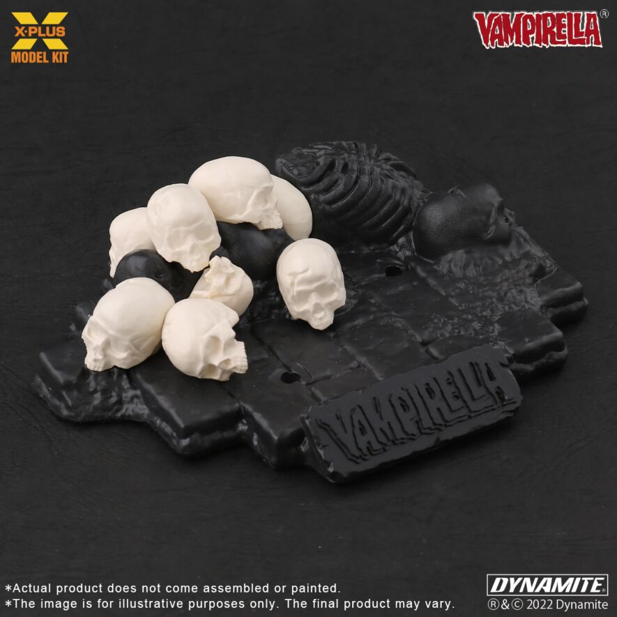 1/8 Scale Vampirella Jose Gonzalez Edition Plastic Model Kit