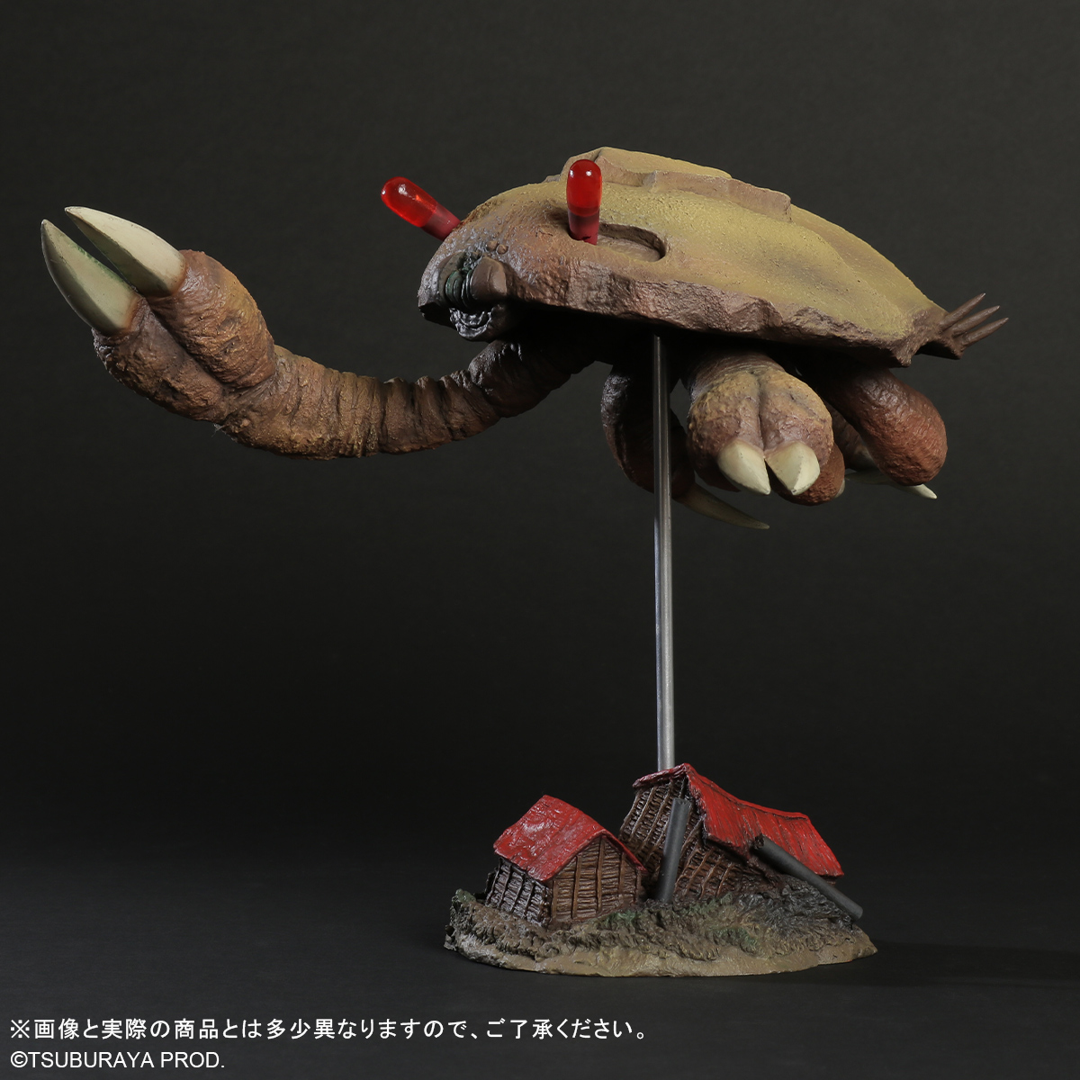 秘宝伝　太陽を求める者達　クッション 戦姫絶唱シンフォギアGX 描き下ろしB2タペストリー 立花 響